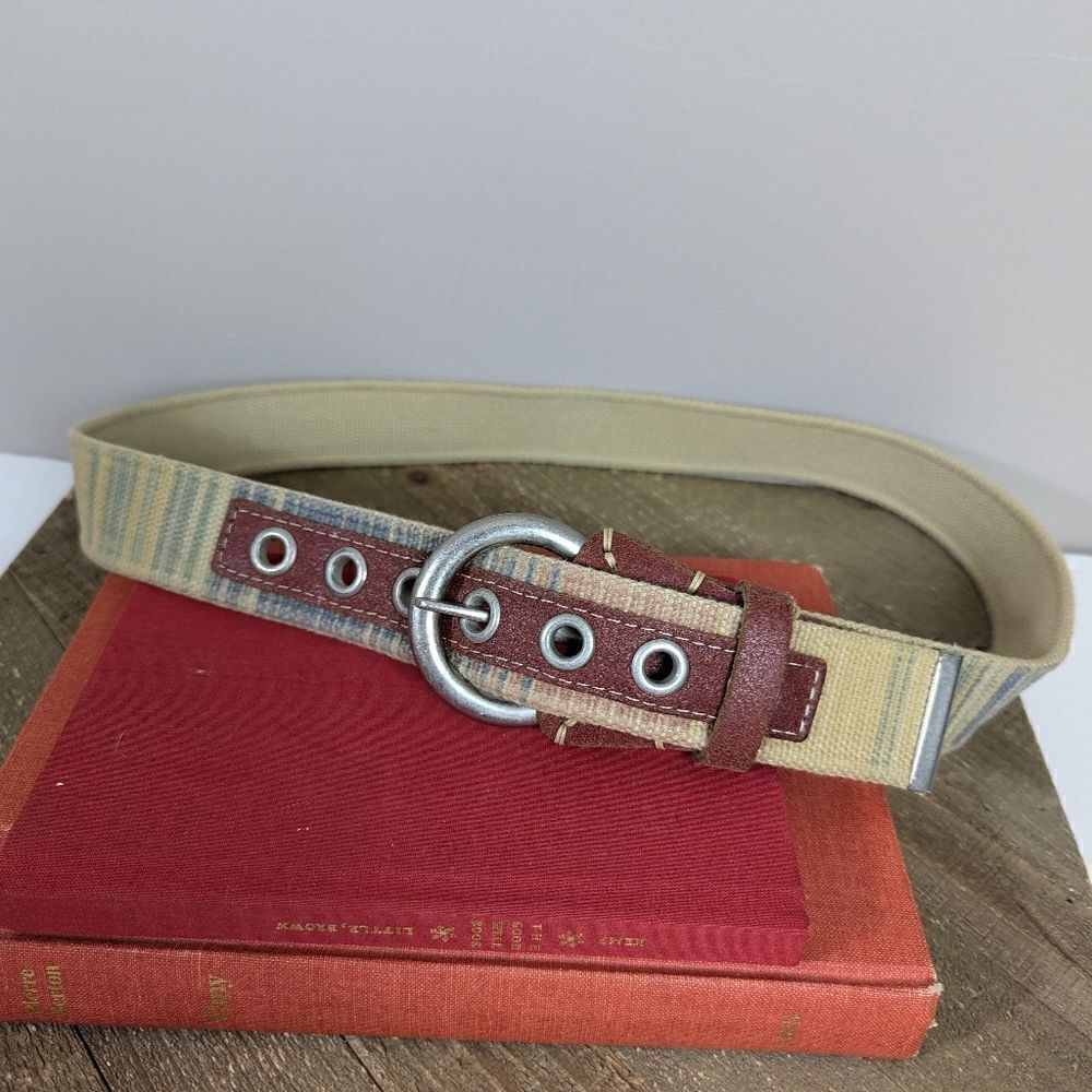 Colorful Canva and leather belt. red leather ITSUS belt size Medium 31